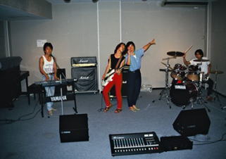 �z�e���v���X�e�[�W